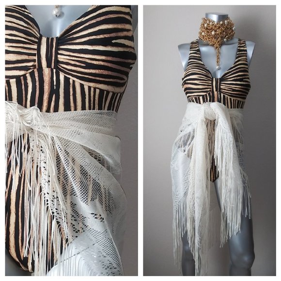 Sun Streak One Piece Leopard Print Bathing Suit - Picture 2 of 10